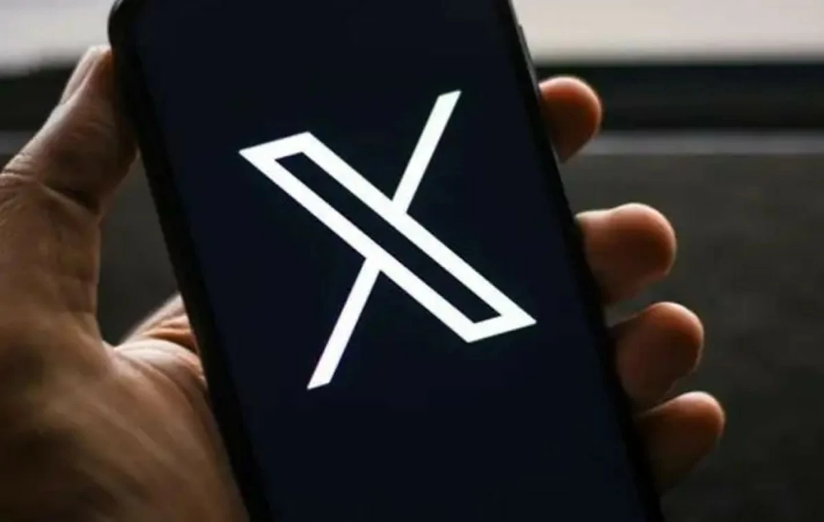 اخبار التكنولوجيا – خلل يصيب منصة X وروبوت الدردشة الذكي جاروك في عدة دول