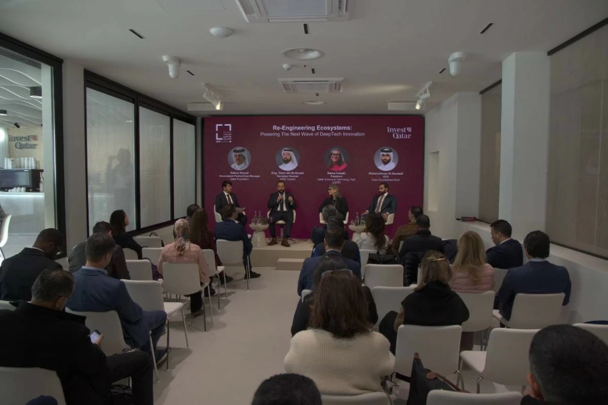 تقود مؤسسة قطر حوارًا دوليًا في دافوس حول التكنولوجيا العميقة وتعزيز الشراكات العالمية