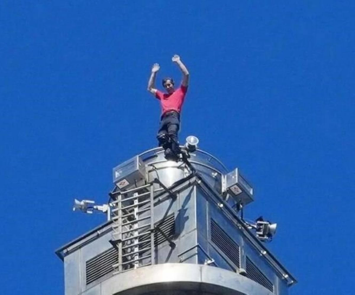 اخبار منوعه – شاهد…أميركي يتسلق أطول ناطحة سحاب في تايوان