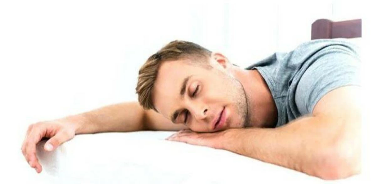 طب وصحة – النوم بدون وسادة يحمي بصر مرضى الجلوكوما