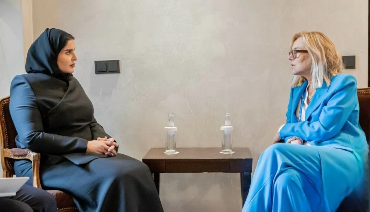 د. مريم المسند تلتقي عضو المجلس التنفيذي لمجلس السلام بغزة