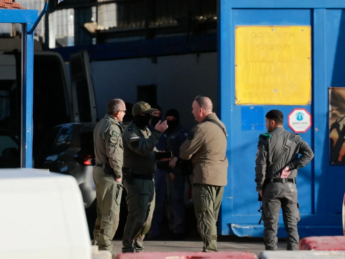 تقرير حقوقي يوثق تعذيب الصحفيين الفلسطينيين في السجون الإسرائيلية