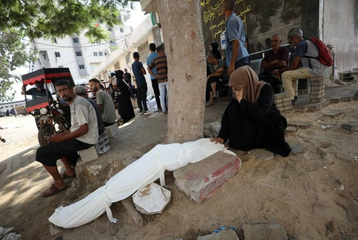 وارتفعت حصيلة شهداء العدوان على غزة إلى 72073 شهيدا و171749 جريحا.