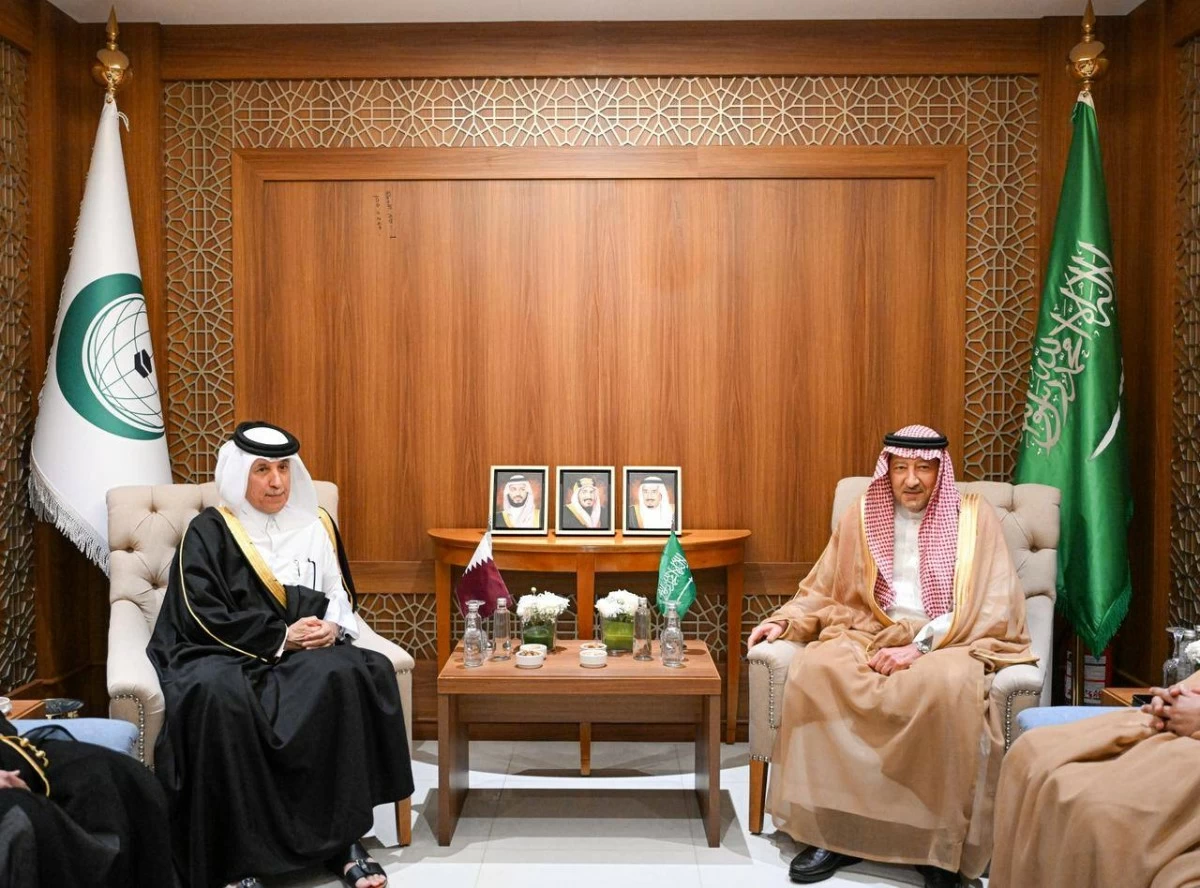 المريخي يلتقي نائب وزير الخارجية السعودي