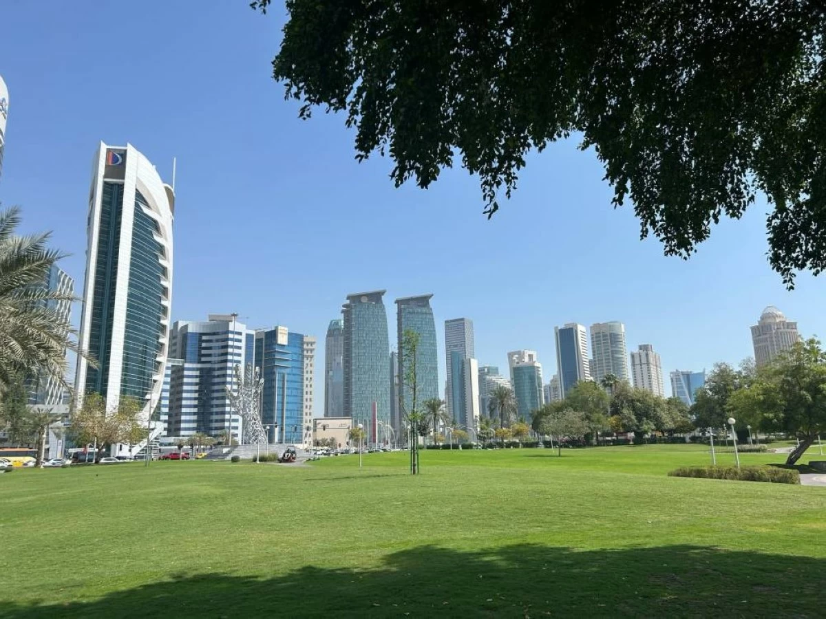 طقس معتدل على الساحل.. وسحب متفرقة على البحر