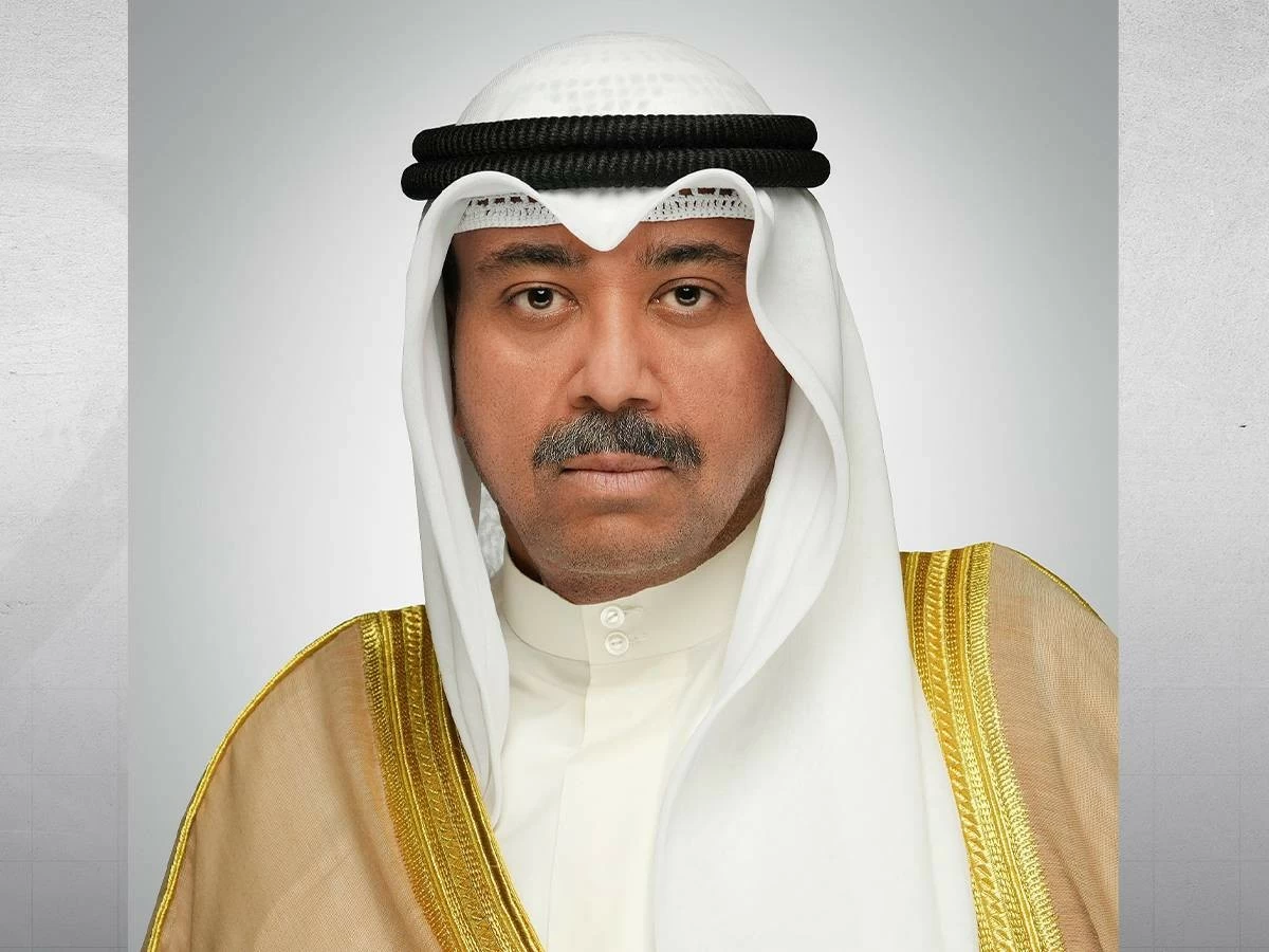 وزير الدفاع الكويتي يبحث تطورات المنطقة مع وزير الدولة لشؤون الدفاع الإماراتي