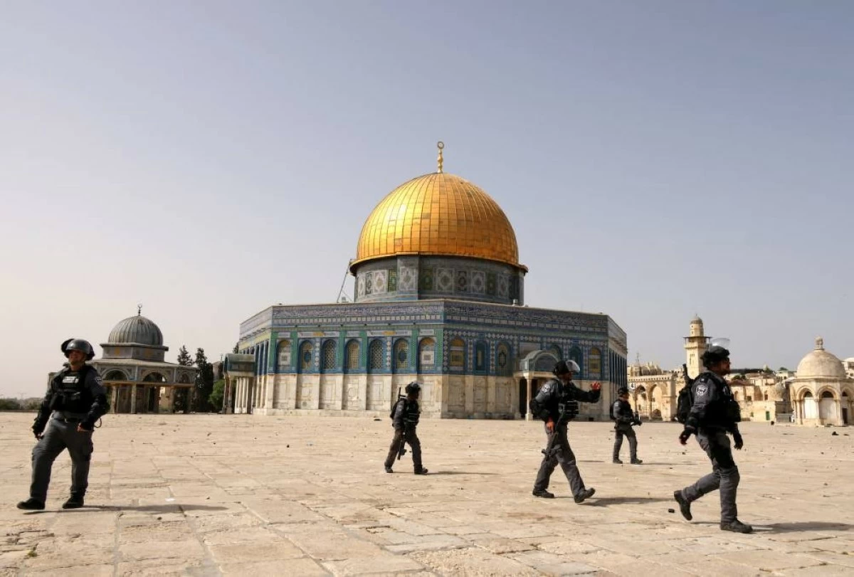 لليوم الـ13.. الاحتلال الإسرائيلي يواصل إغلاق المسجد الأقصى ويمنع الصلاة فيه
