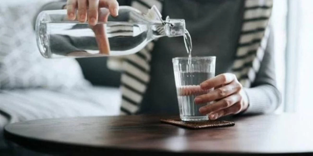 طب وصحة – علامات تنذرك بإصابة جسمك بالجفاف في الشتاء