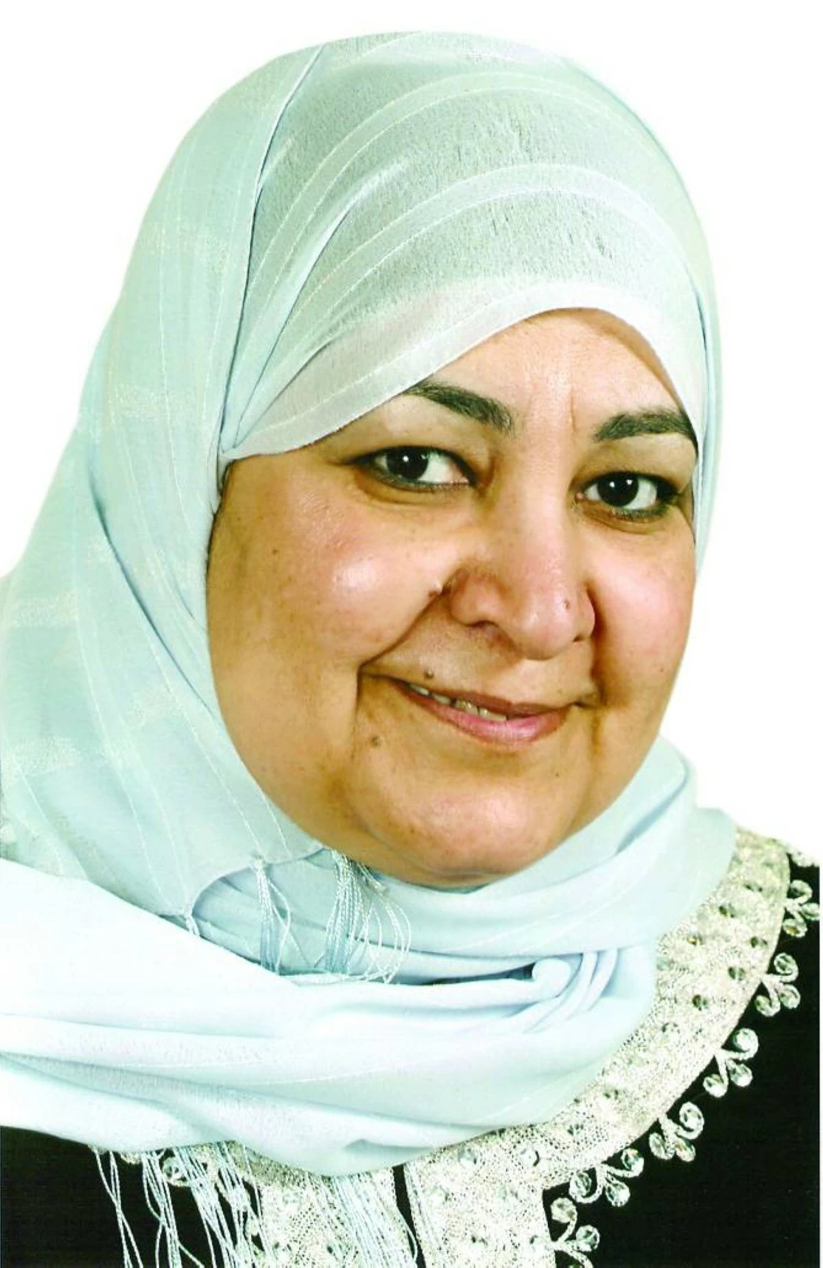 بين السطور… أنتظرك يا هلال الأمل