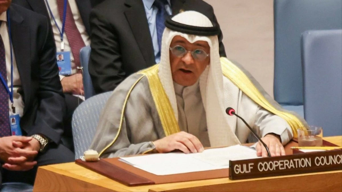 الأمين العام لمجلس التعاون يدعو مجلس الأمن إلى اتخاذ الإجراءات اللازمة لوقف الهجمات الإيرانية وحماية الممرات المائية