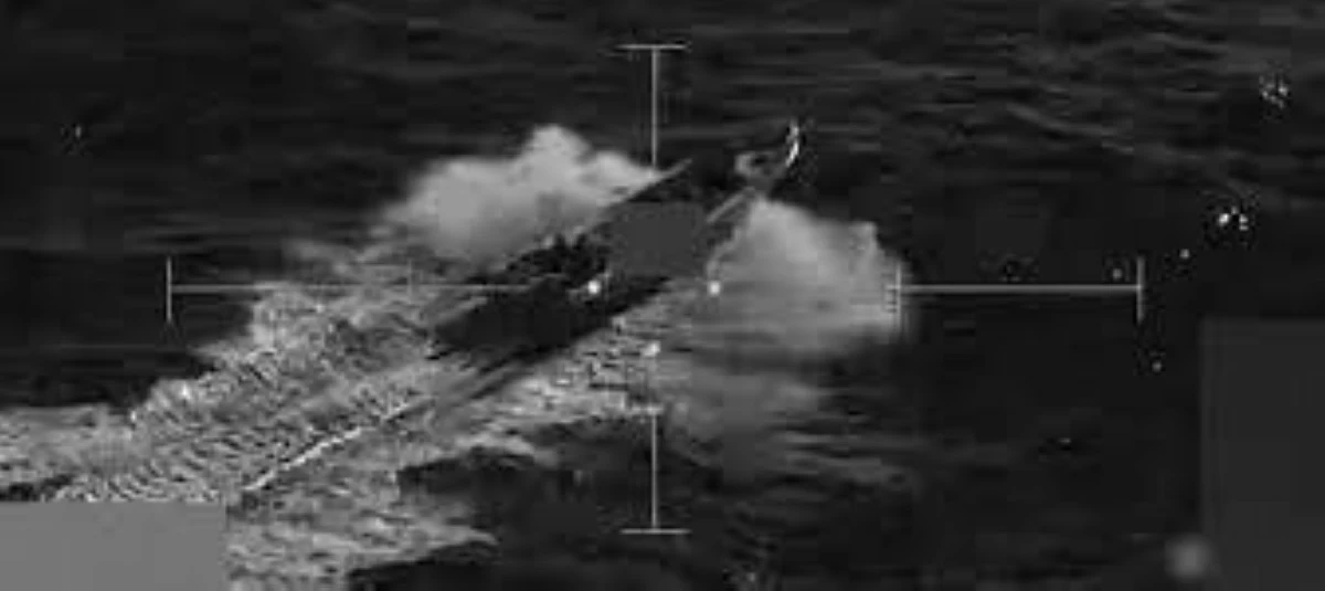 الجيش الأمريكي: مقتل شخصين بعد استهداف سفينة تهريب شرق المحيط الهادئ