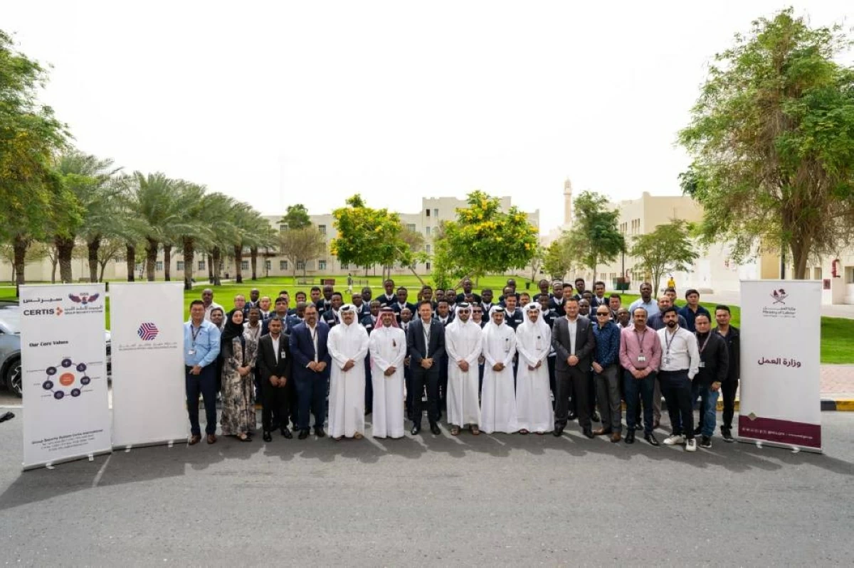 وزارة العمل ترفع مستوى الوعي الوقائي لدى العاملين