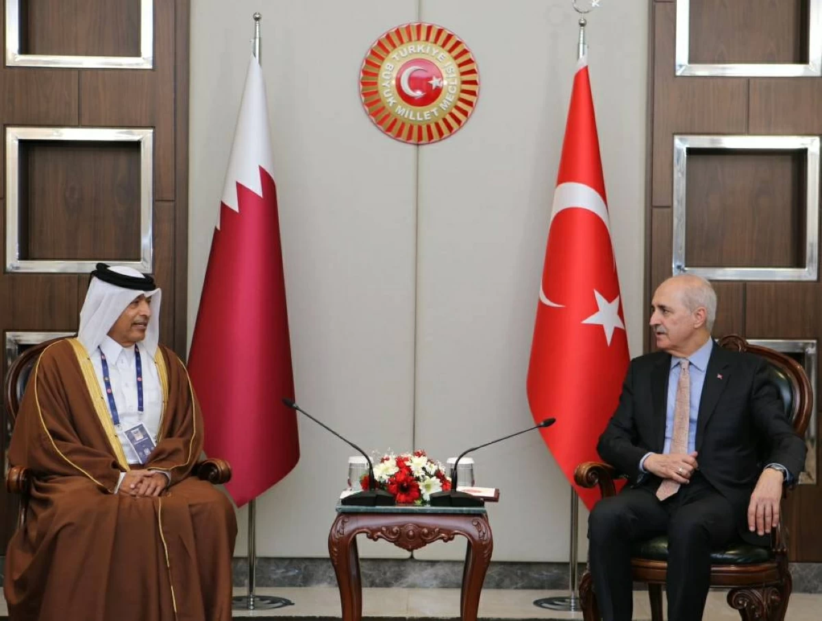 رئيس مجلس الشورى يجتمع في اسطنبول برئيس مجلس الأمة التركي الكبير