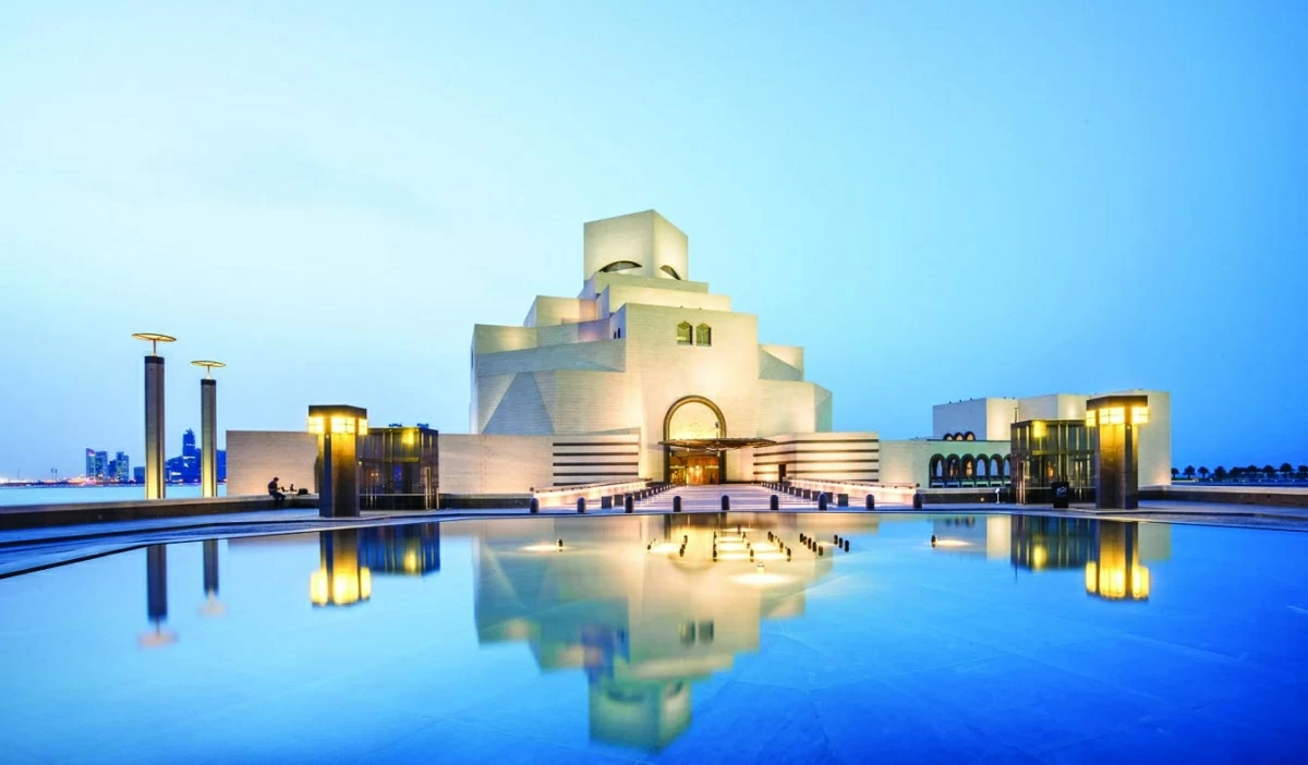 صوره – يجمع متحف الفن الإسلامي بين الهندسة المعمارية الحديثة والتراث الثقافي في تناغم رائع.