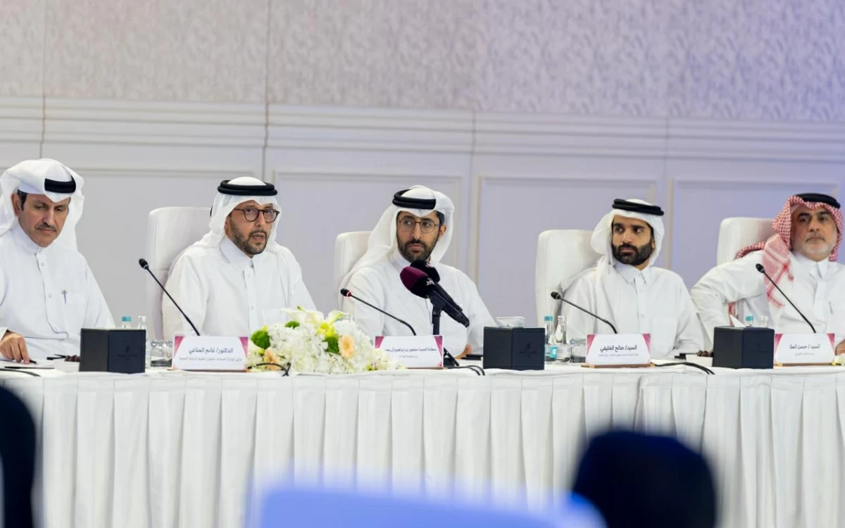 الشراكة مع القطاع الخاص لتطوير قطاع صحي عالمي