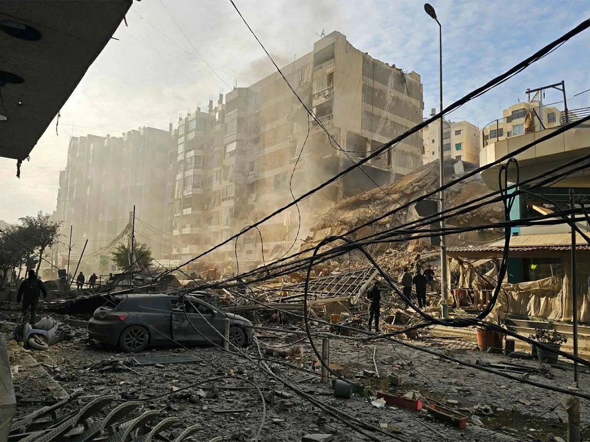 ارتفعت حصيلة العدوان الإسرائيلي على لبنان إلى 3042 قتيلا و9301 جريحاً ارتفعت حصيلة العدوان الإسرائيلي على لبنان إلى 3042 قتيلا و9301 جريحاً