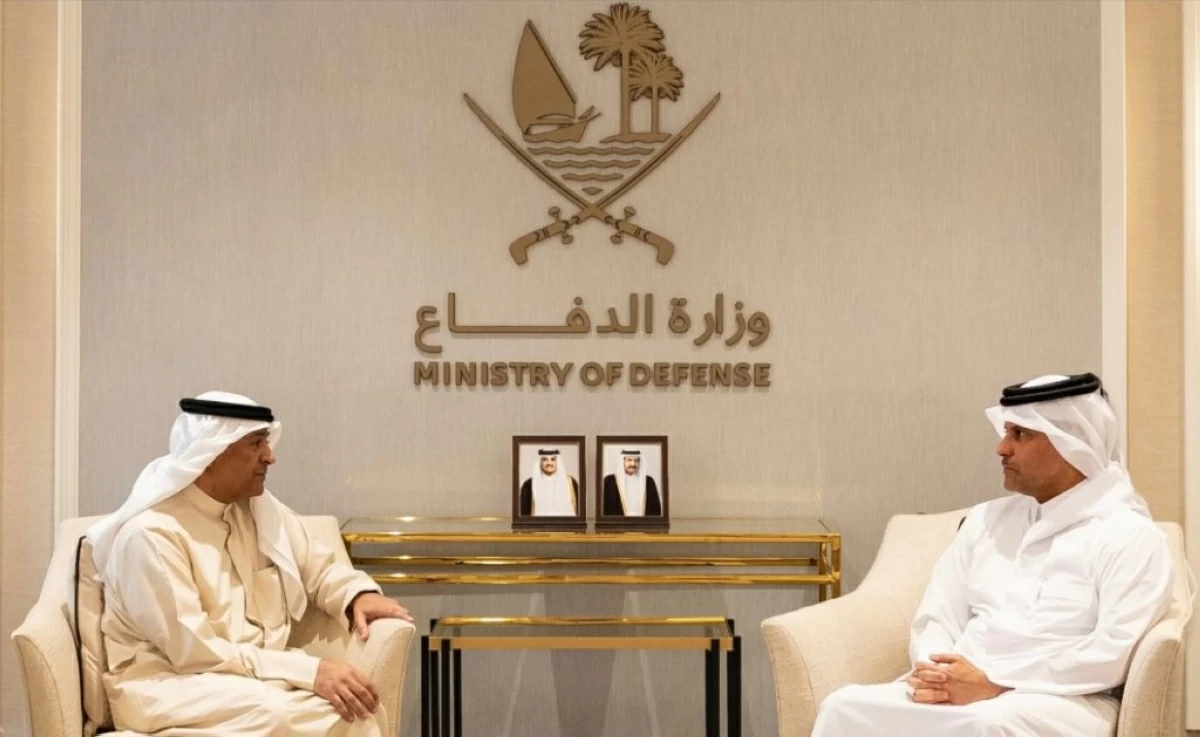 نائب رئيس مجلس الوزراء وزير الدولة لشؤون الدفاع يجتمع مع الأمين العام لمجلس التعاون لدول الخليج العربية نائب رئيس مجلس الوزراء وزير الدولة لشؤون الدفاع يجتمع مع الأمين العام لمجلس التعاون لدول الخليج العربية
