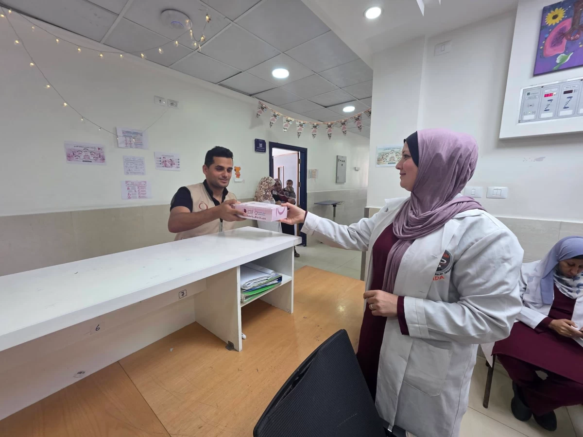 قطر الخيرية توزع 198 ألف وجبة جاهزة في غزة