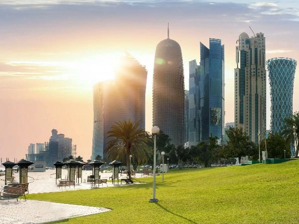 الأرصاد: طقس حار نهاراً على الساحل وصافٍ على البحر الأرصاد: طقس حار نهاراً على الساحل وصافٍ على البحر