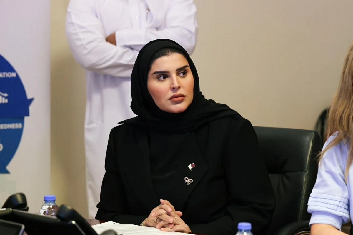وفد وزاري مشترك من قطر وبريطانيا وفرنسا يجتمع مع وزير الشؤون الاجتماعية اللبناني وفد وزاري مشترك من قطر وبريطانيا وفرنسا يجتمع مع وزير الشؤون الاجتماعية اللبناني