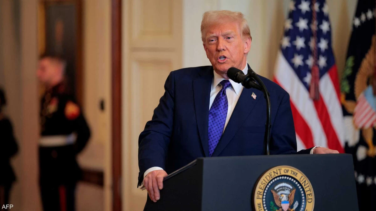الرئيس الأمريكي يؤكد عدم فرض أي رسوم عبور في مضيق هرمز بعد مهلة 60 يوما الرئيس الأمريكي يؤكد عدم فرض أي رسوم عبور في مضيق هرمز بعد مهلة 60 يوما