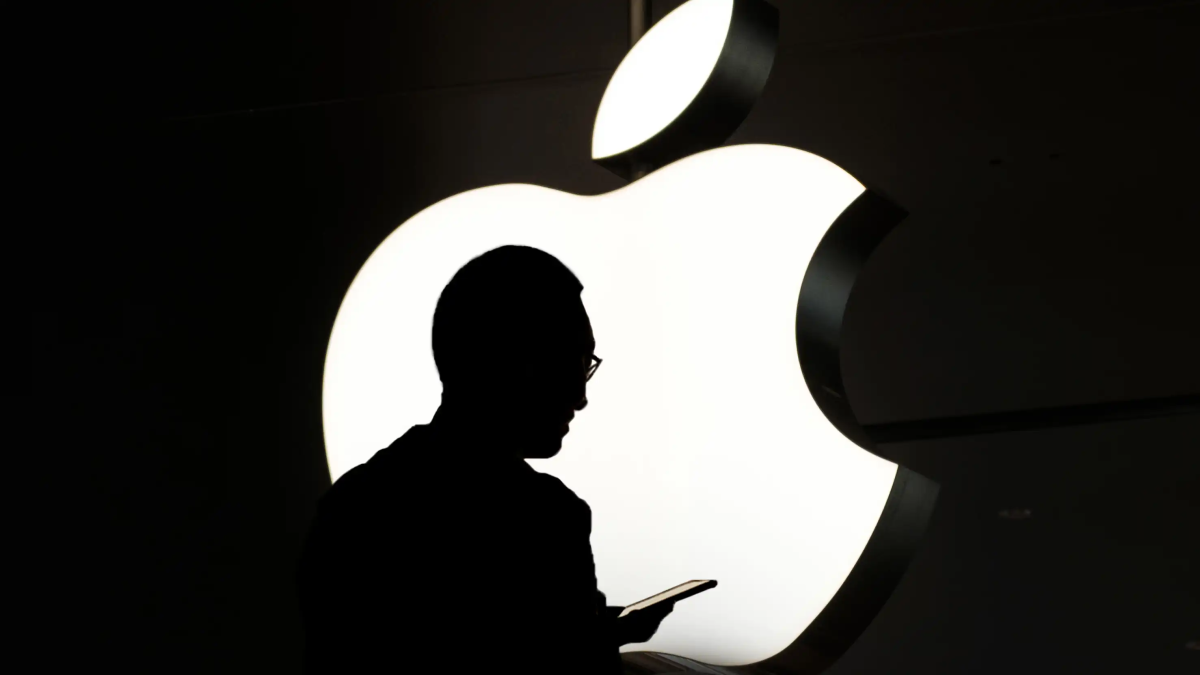 اخبار التكنولوجيا – تتبنى Apple أنظمة حماية أكثر أمانًا واستقلالية