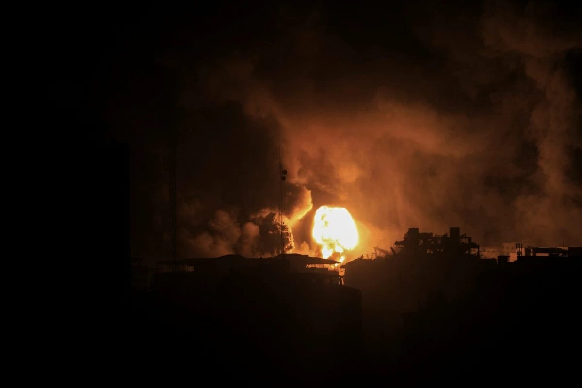 استشهد فلسطيني وأصيب آخرون بنيران جيش الاحتلال الإسرائيلي في قطاع غزة