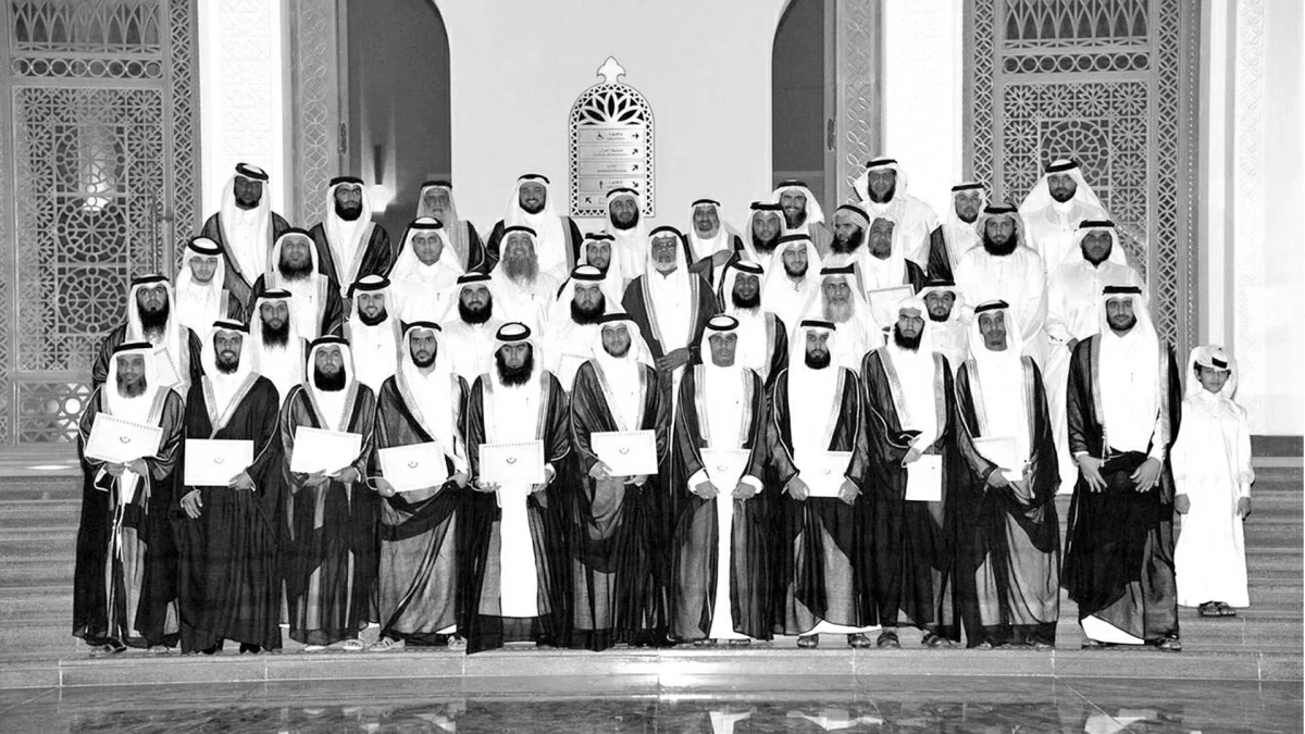Great contributions of the Father Emir in supporting the Islamic call