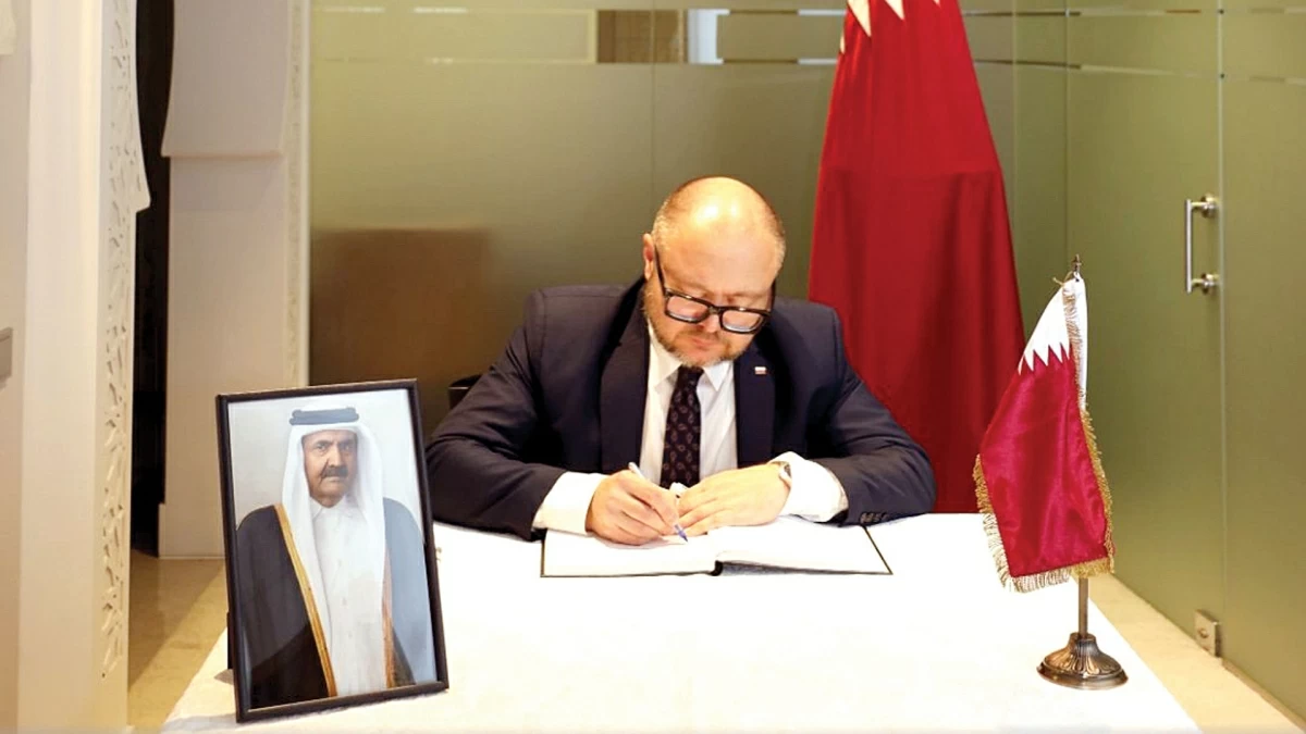 سفاراتنا تستقبل المزيد من المعزين على وفاة الأمير الوالد سفاراتنا تستقبل المزيد من المعزين على وفاة الأمير الوالد