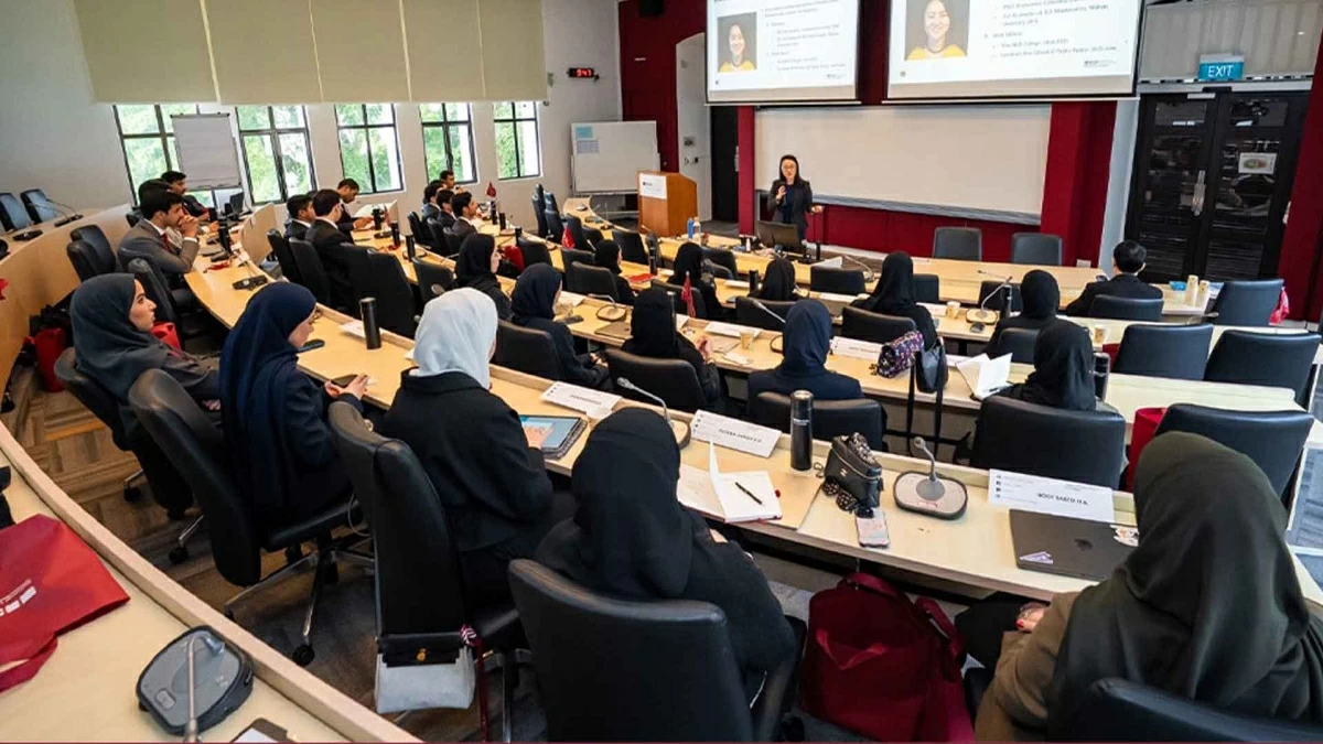 إطلاق النسخة الثالثة من برنامج القيادات الشابة إطلاق النسخة الثالثة من برنامج القيادات الشابة