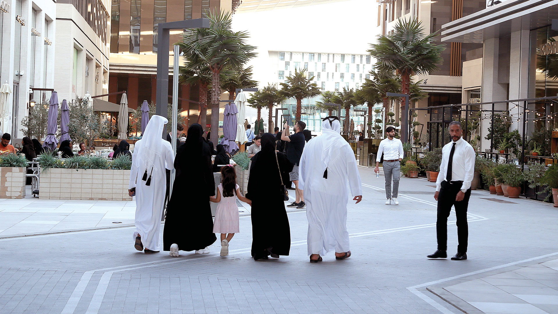 ويست ووك west walk وجهة سياحية عصرية - جريدة الراية